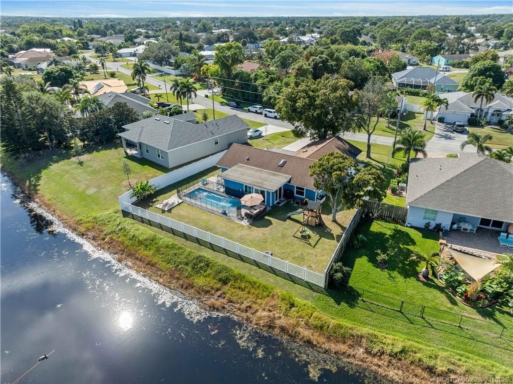 2932 SE Buccaneer Circle, Port Saint Lucie, FL 34952 Photo