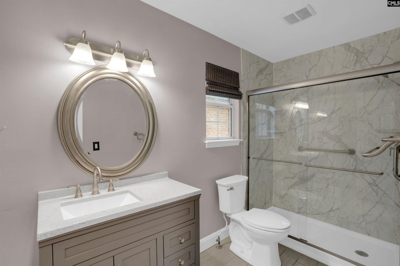 104 Silverstone Road Photo 19