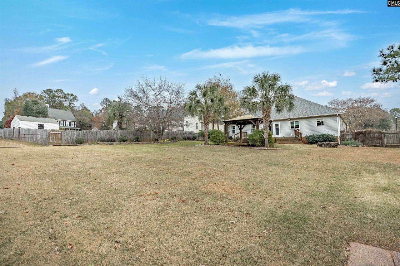 104 Silverstone Road Photo 42