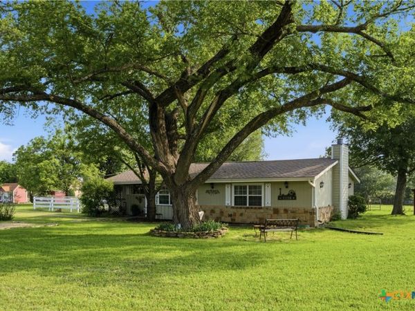 2228 University Drive, Belton, TX 76513