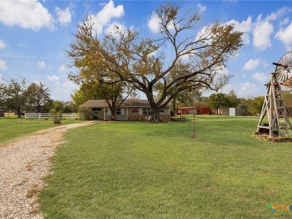 2228 University Drive, Belton, TX 76513