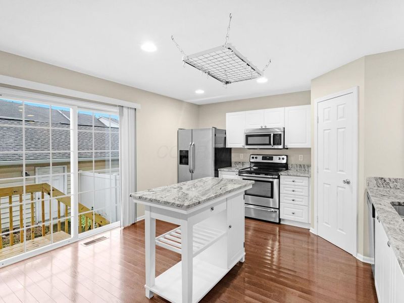 7156 W West Campus Road, Unit 28, New Albany, OH 43054 Photo 6