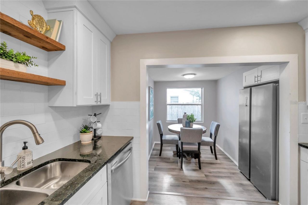 8100 5th Street N, Saint Petersburg, FL 33702 Photo