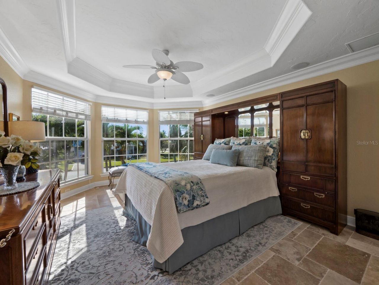 651 Broadway Street, Longboat Key, FL 34228 Photo