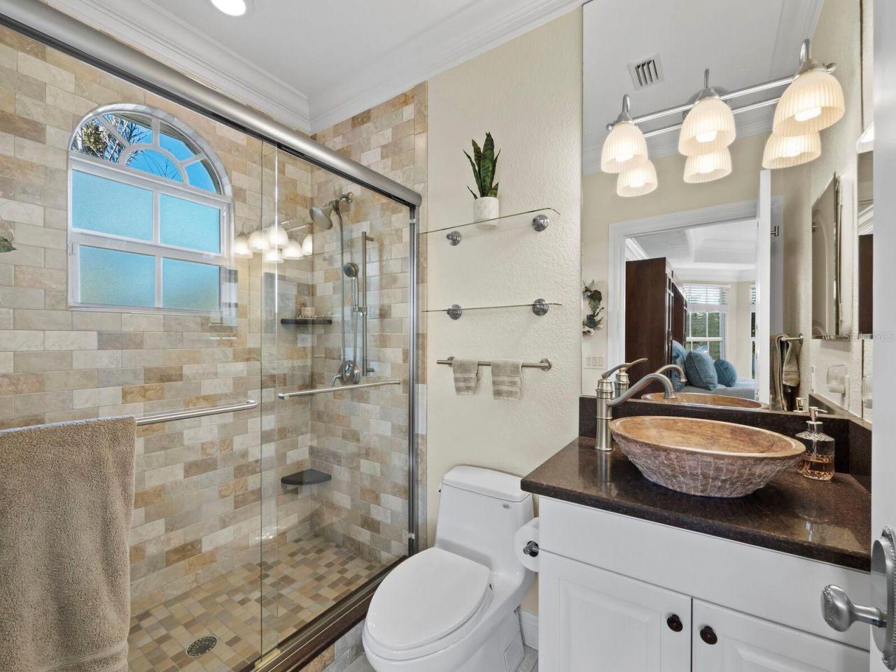 651 Broadway Street, Longboat Key, FL 34228 Photo