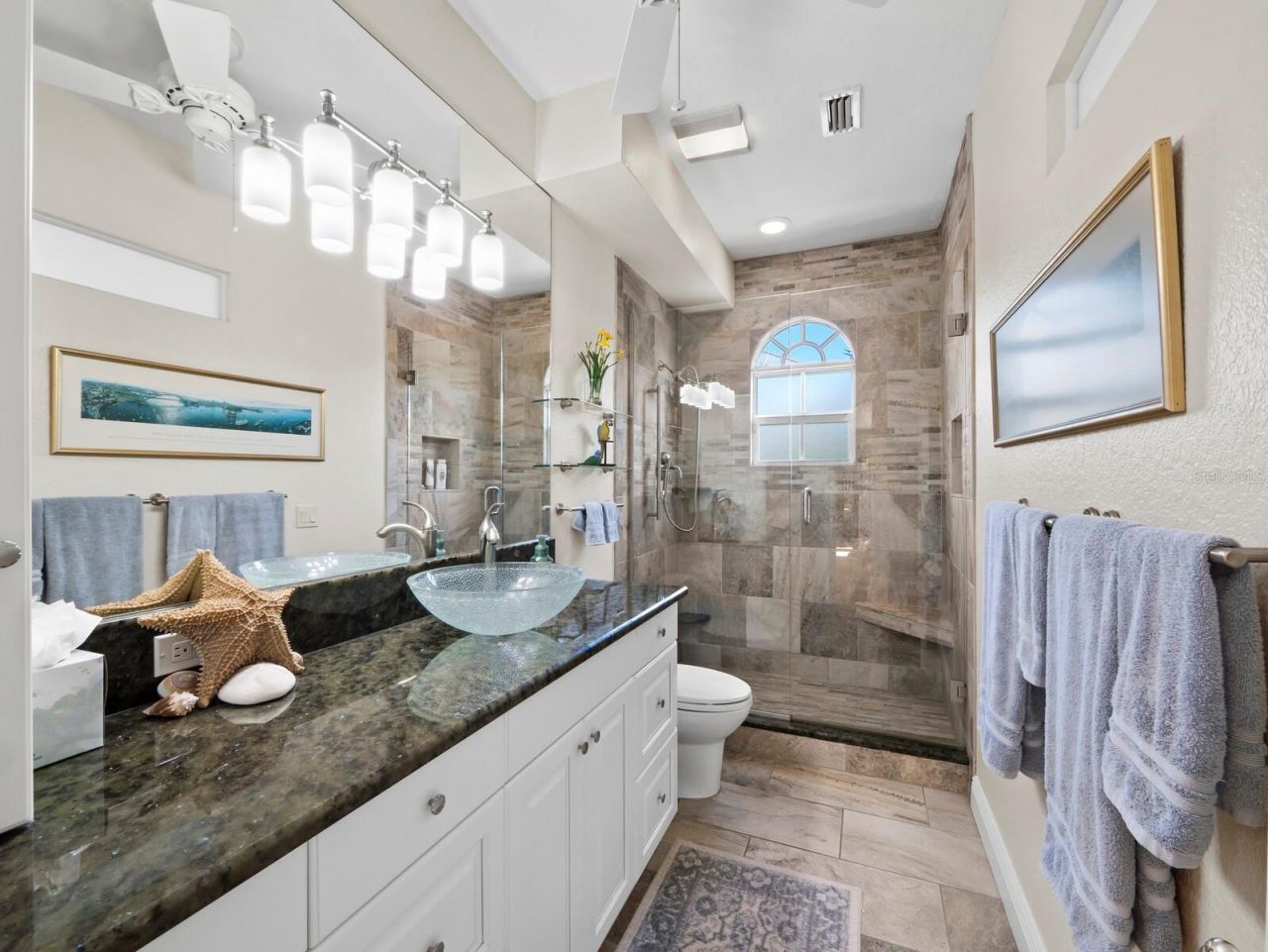 651 Broadway Street, Longboat Key, FL 34228 Photo