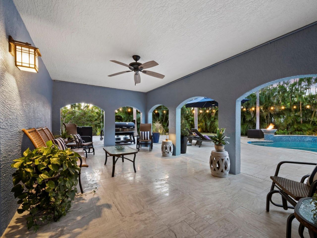 651 Broadway Street, Longboat Key, FL 34228 Photo