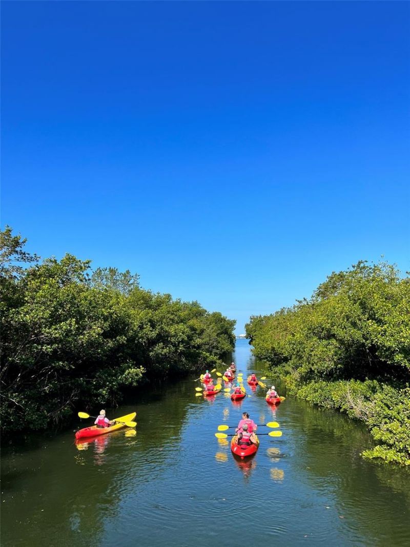 8767 Midnight Pass Road, Unit 403F, Sarasota, FL 34242 Photo