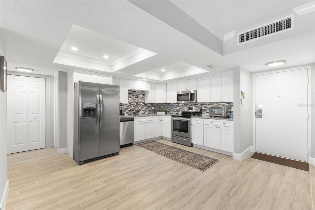 5220 Brittany Drive S, Unit 1003, Saint Petersburg, FL 33715 Photo