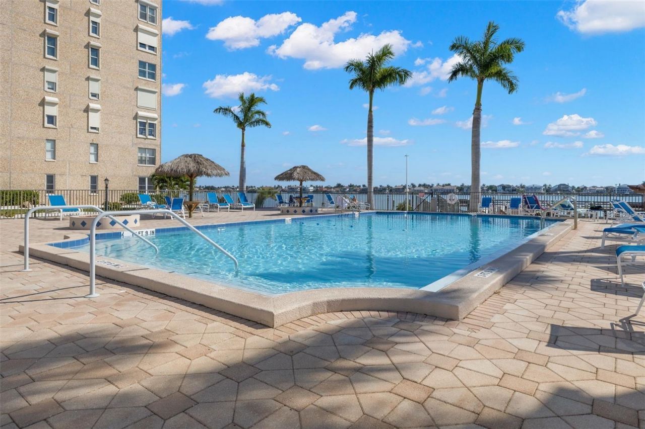 5220 Brittany Drive S, Unit 1003, Saint Petersburg, FL 33715 Photo