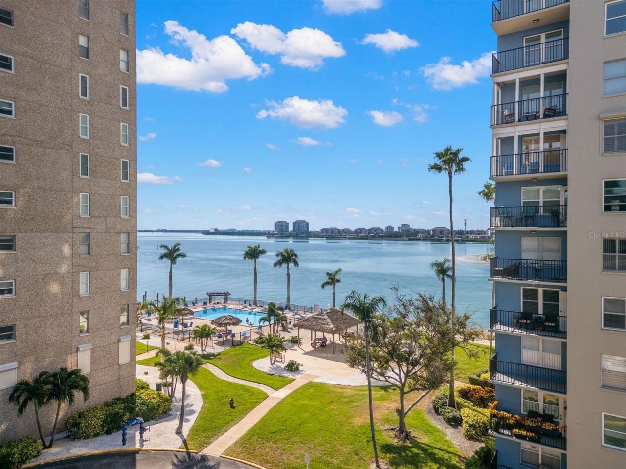 5220 Brittany Drive S, Unit 1003, Saint Petersburg, FL 33715 Photo