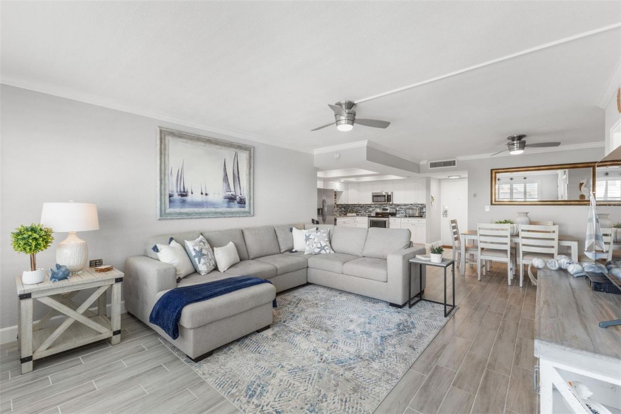 5220 Brittany Drive S, Unit 1003, Saint Petersburg, FL 33715 Photo