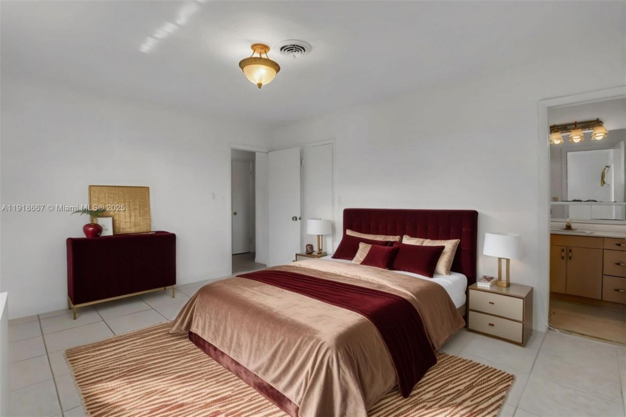 16001 SW 98th Ave, Miami, FL 33157 Photo