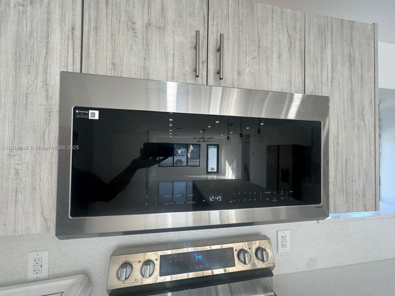 2041 NW 190th Terrace, Miami Gardens, FL 33056 Photo