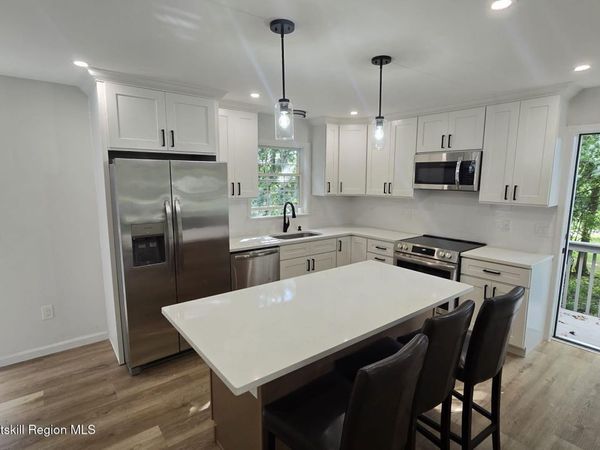 1321 Sleepy Hollow Road, Athens, NY 12015