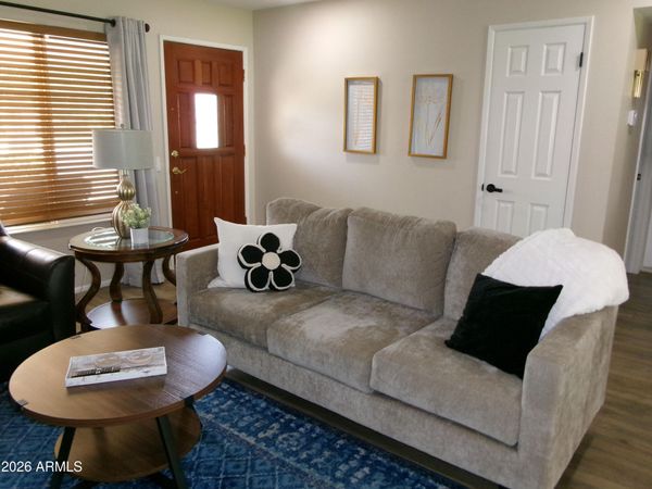 11029 W CARON Drive, Sun City, AZ 85351