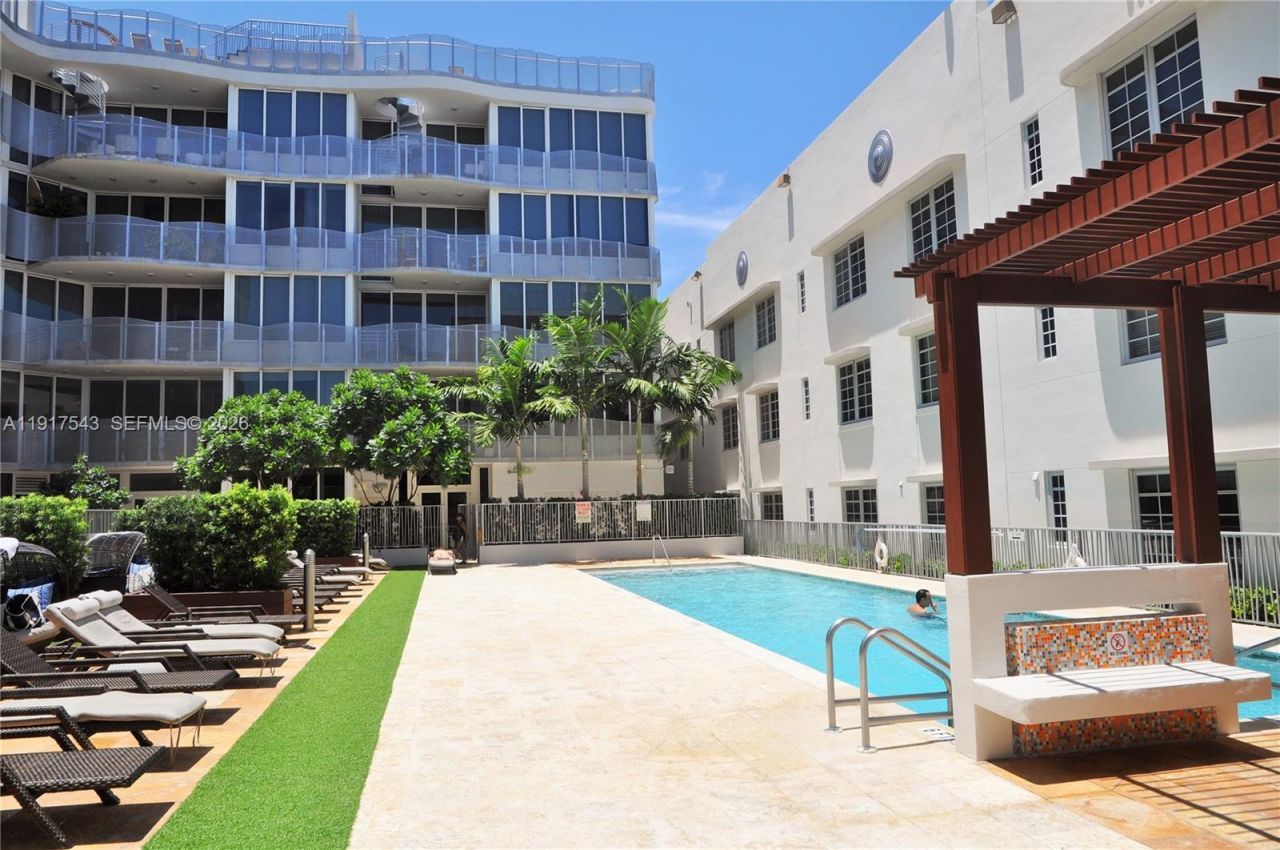 2100 Park Ave, Unit 406, Miami Beach, FL 33139 Photo