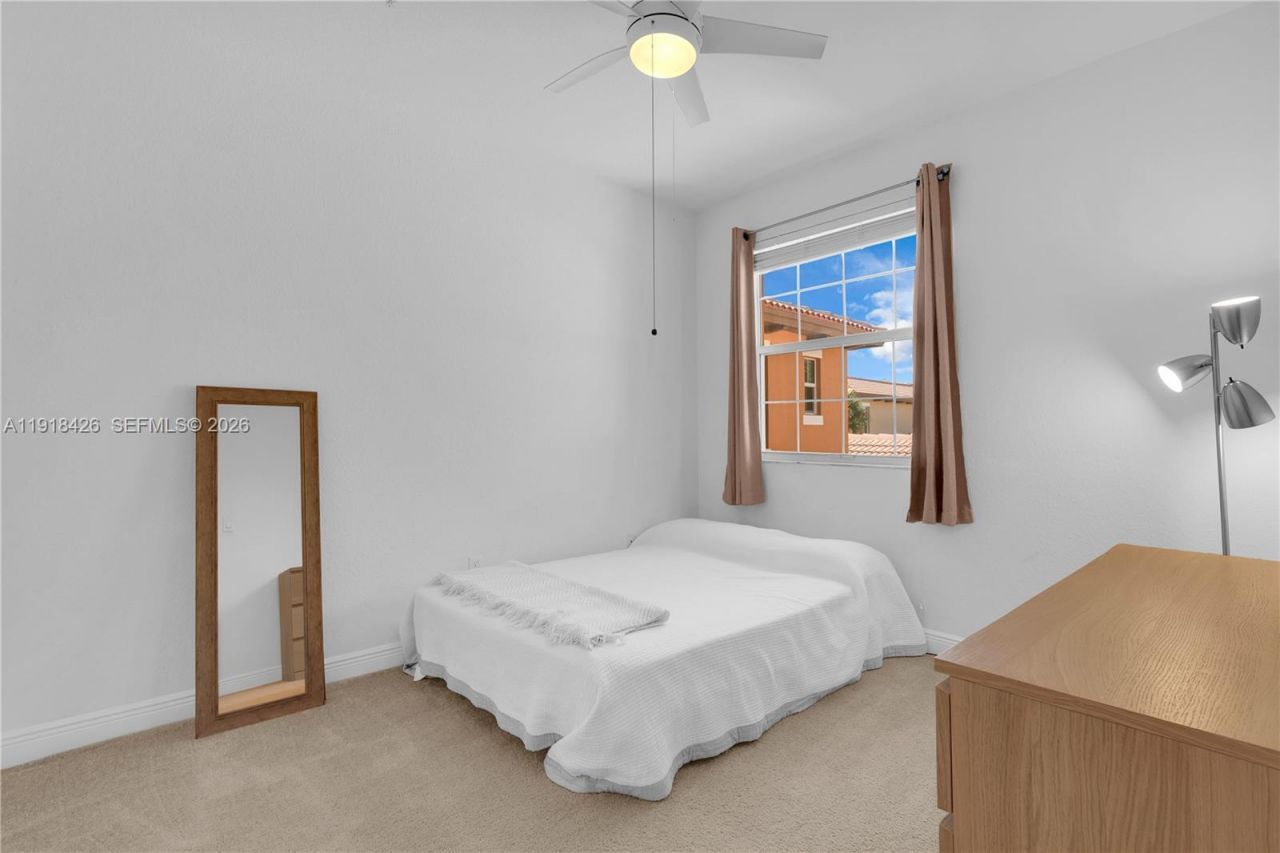 1516 SW 147th Ave, Pembroke Pines, FL 33027 Photo