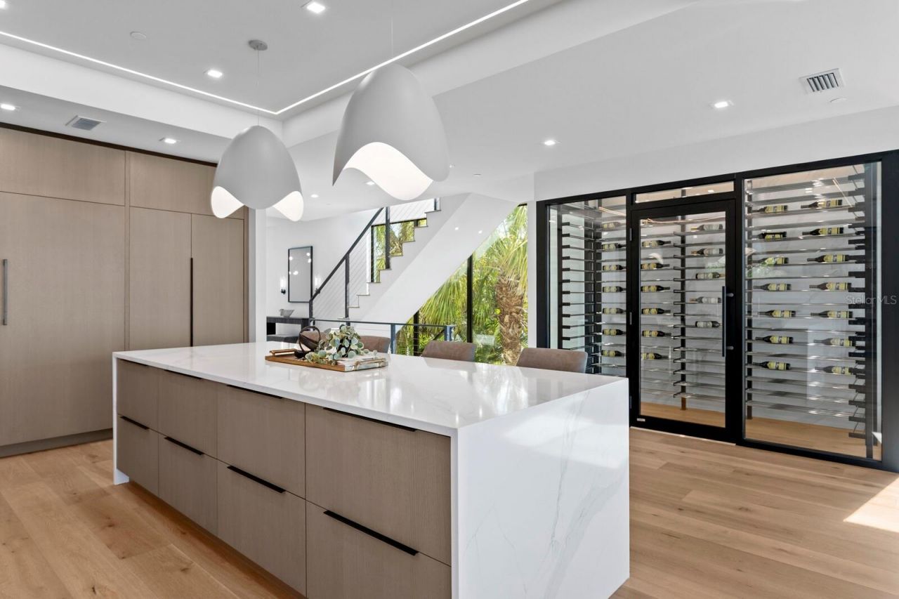 304 Gulf Boulevard, Indian Rocks Beach, FL 33785 Photo