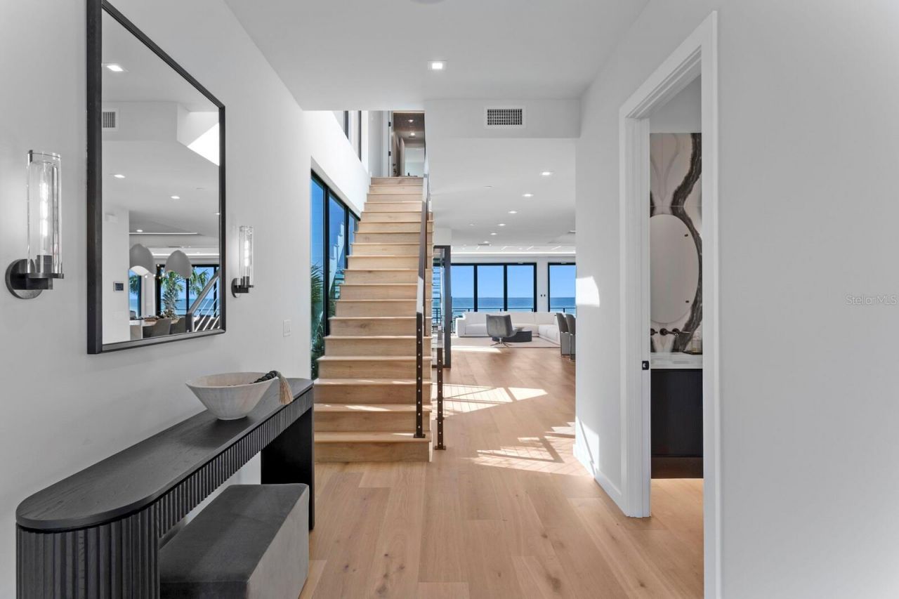 304 Gulf Boulevard, Indian Rocks Beach, FL 33785 Photo