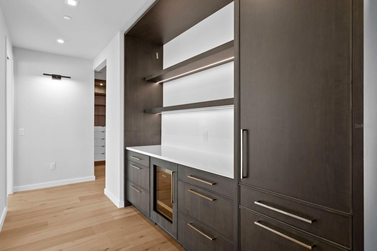 304 Gulf Boulevard, Indian Rocks Beach, FL 33785 Photo