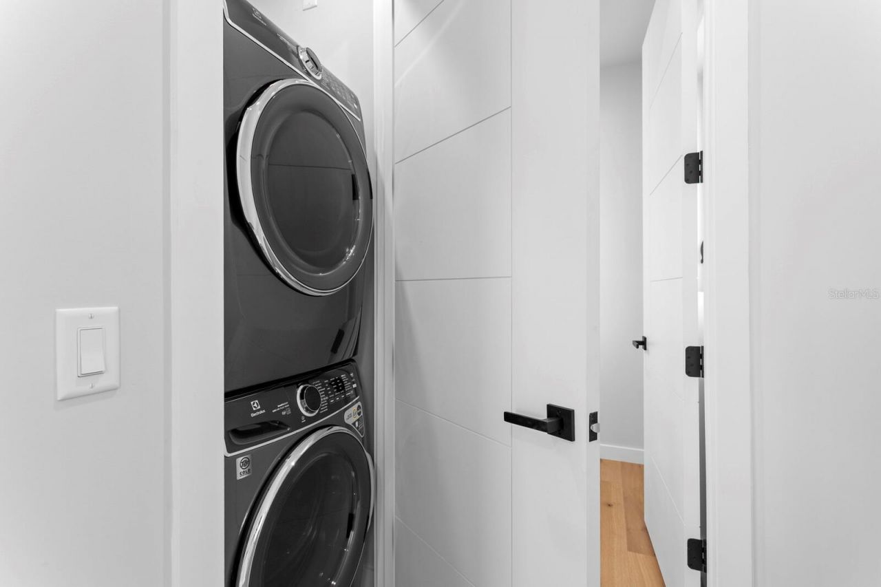 304 Gulf Boulevard, Indian Rocks Beach, FL 33785 Photo