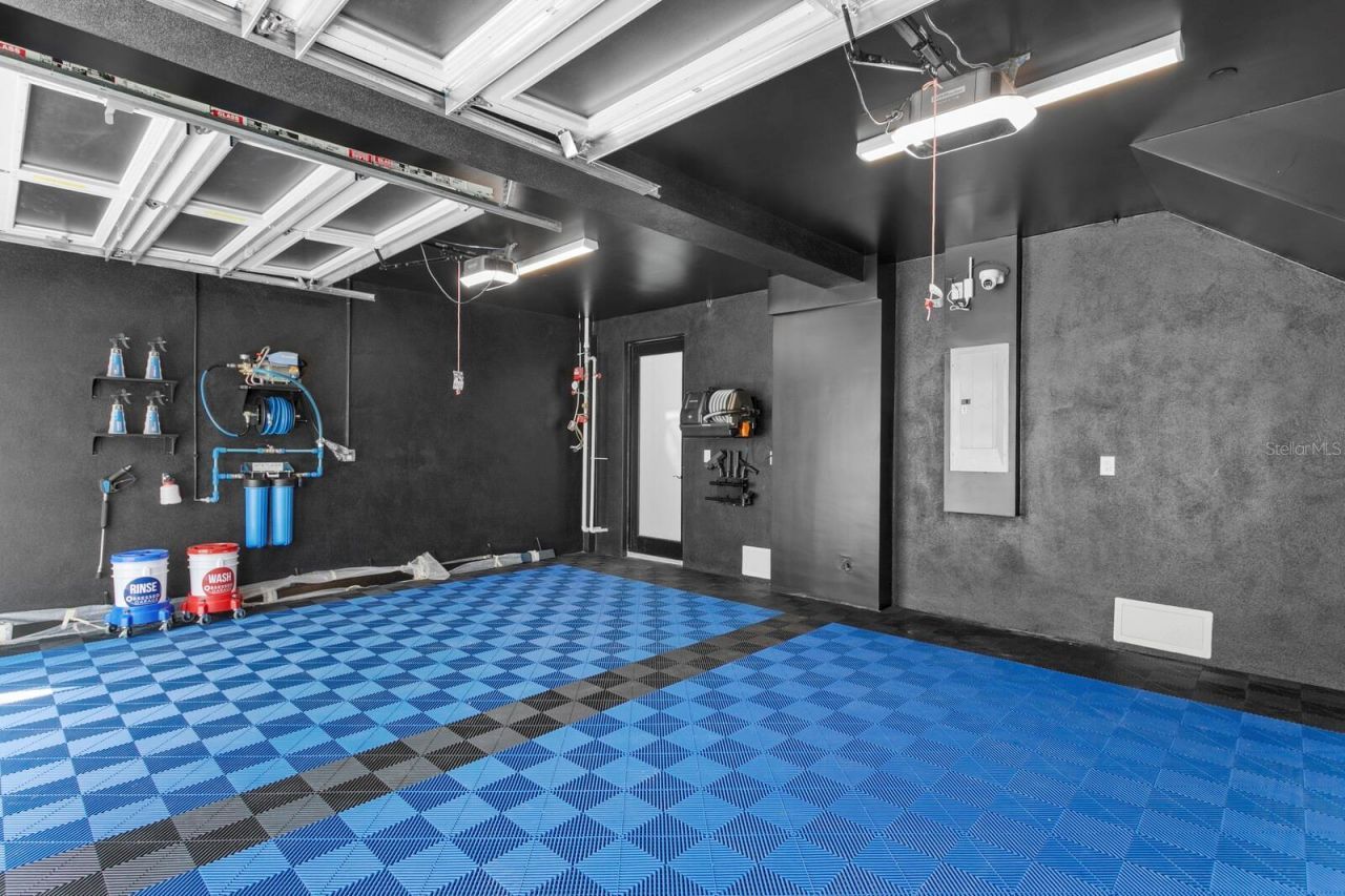 304 Gulf Boulevard, Indian Rocks Beach, FL 33785 Photo