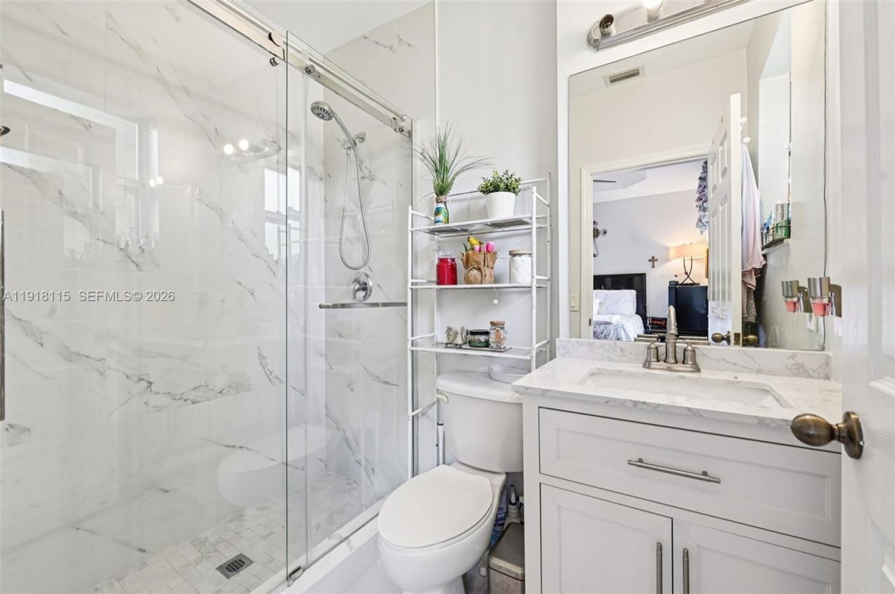 1490 NE 33rd Rd, Unit 104-18, Homestead, FL 33033 Photo