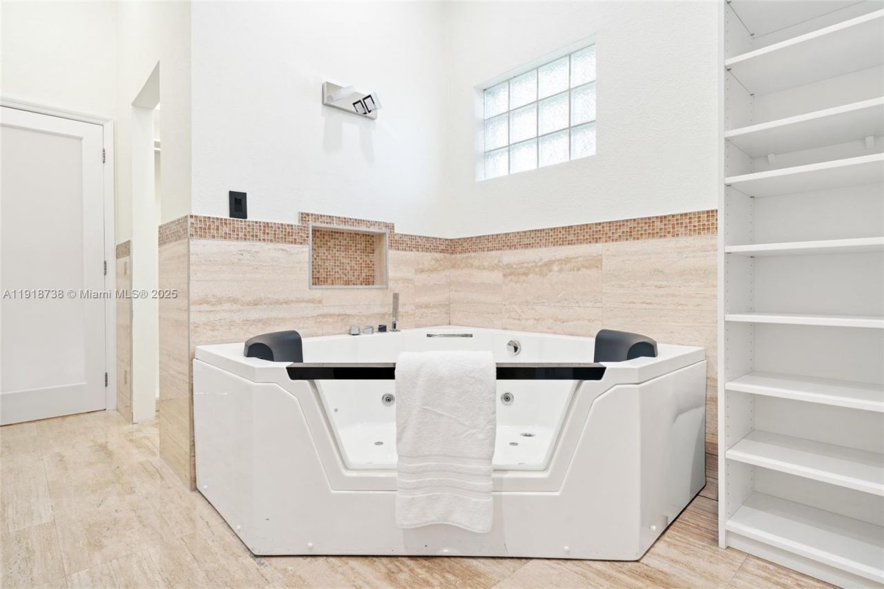 5424 SW 154th Pl, Unit 5424, Miami, FL 33185 Photo