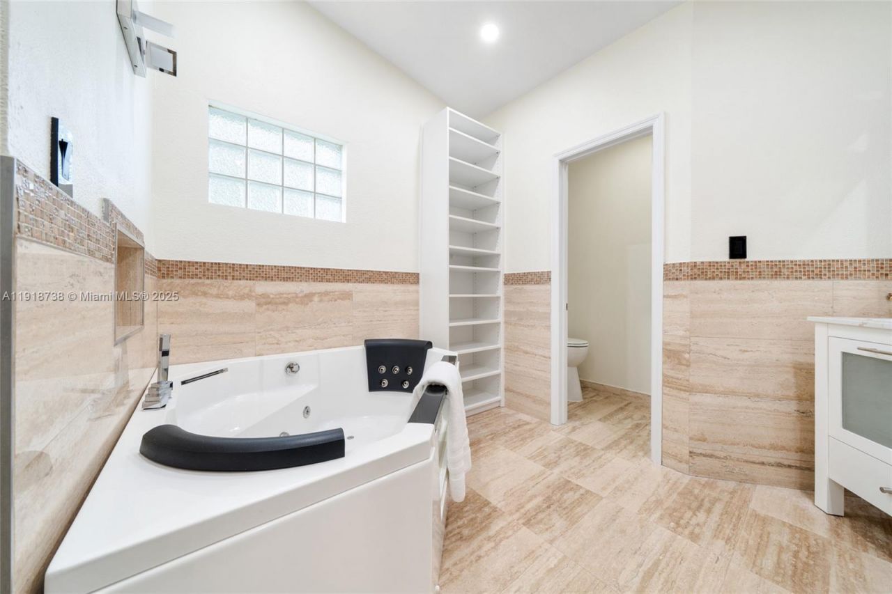 5424 SW 154th Pl, Unit 5424, Miami, FL 33185 Photo