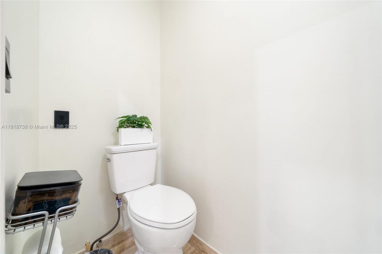 5424 SW 154th Pl, Unit 5424, Miami, FL 33185 Photo