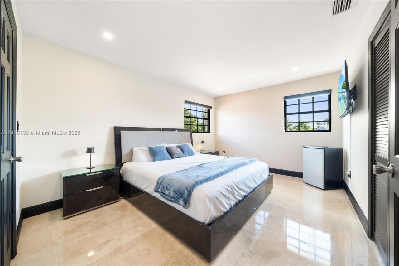 5424 SW 154th Pl, Unit 5424, Miami, FL 33185 Photo