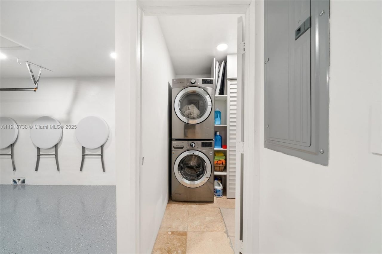 5424 SW 154th Pl, Unit 5424, Miami, FL 33185 Photo