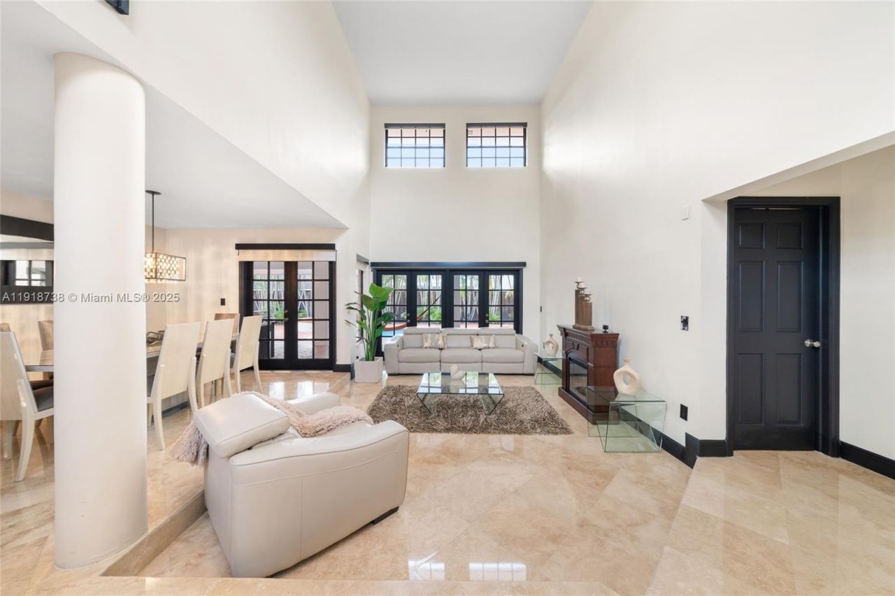 5424 SW 154th Pl, Unit 5424, Miami, FL 33185 Photo