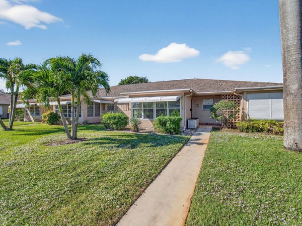 1382 High Point Way NE, Unit C, Delray Beach, FL 33445