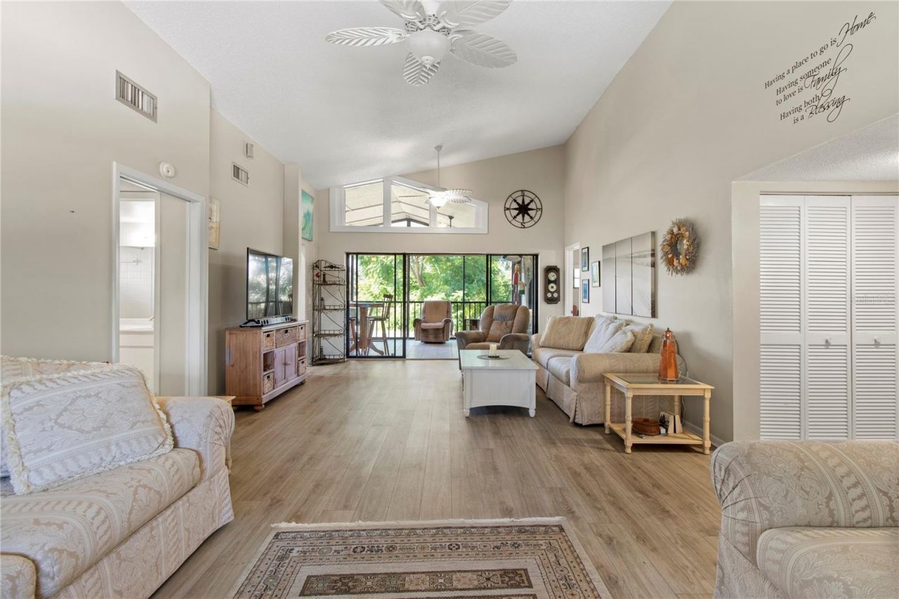 4640 Red Maple Road, Unit 1208, Bradenton, FL 34210 Photo