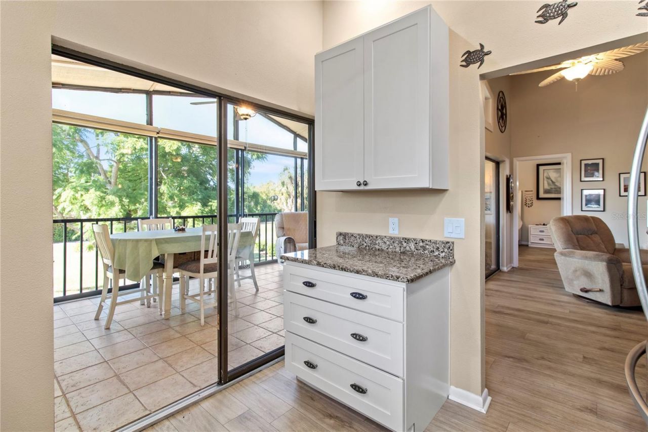 4640 Red Maple Road, Unit 1208, Bradenton, FL 34210 Photo