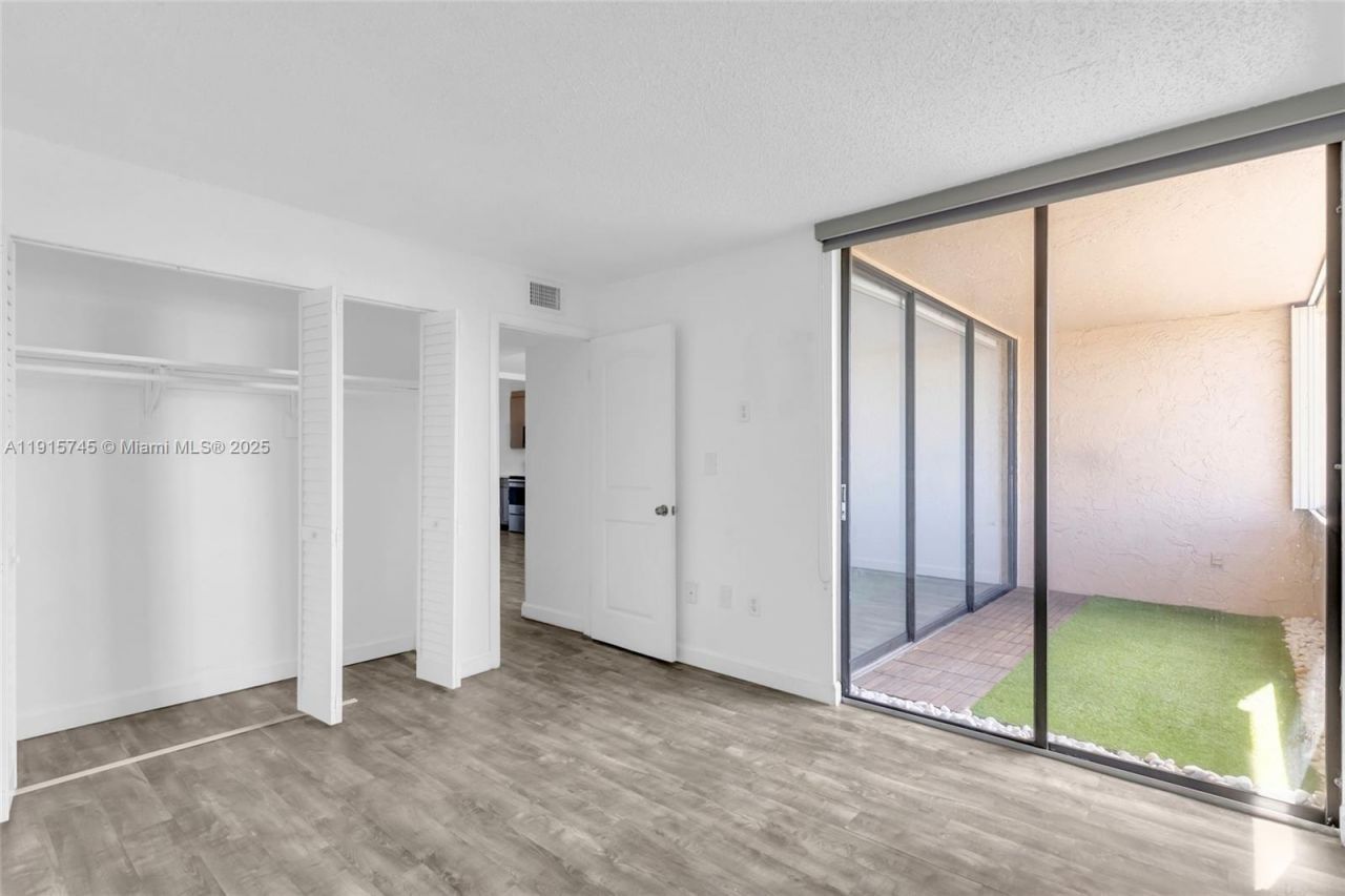 10400 SW 108 Ave, Unit A413, Miami, FL 33176 Photo