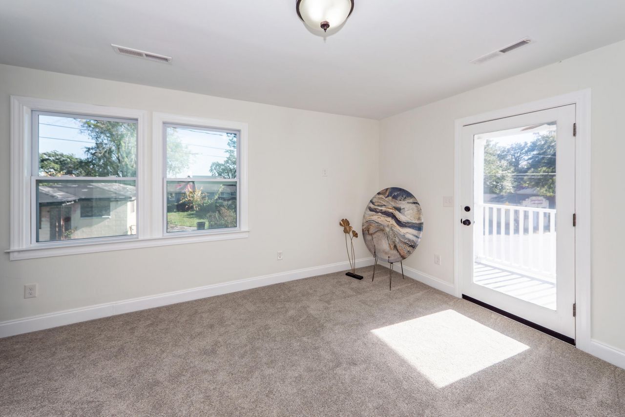 822 5th Avenue Photo 14