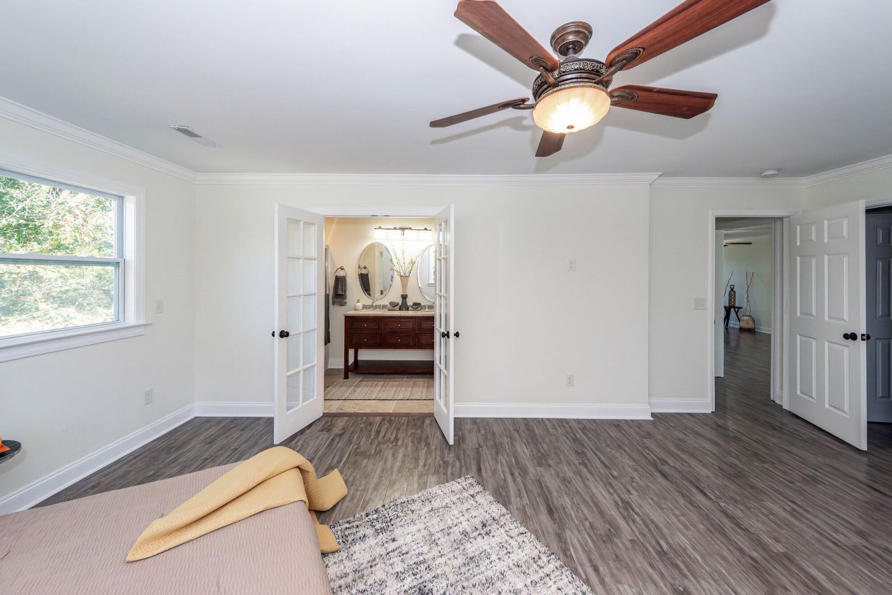 822 5th Avenue Photo 30