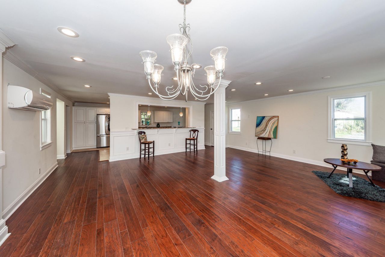 822 5th Avenue Photo 4