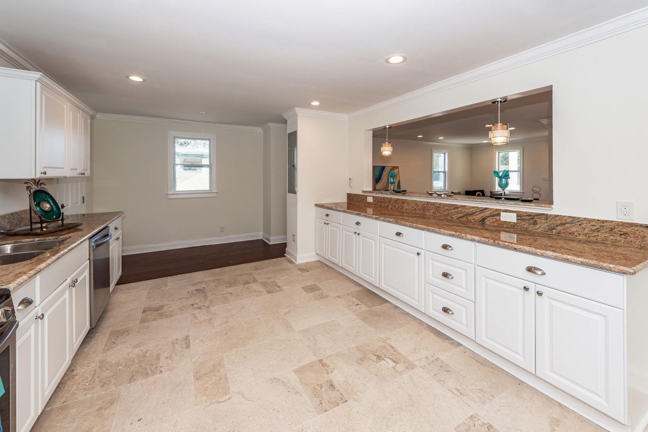 822 5th Avenue Photo 43