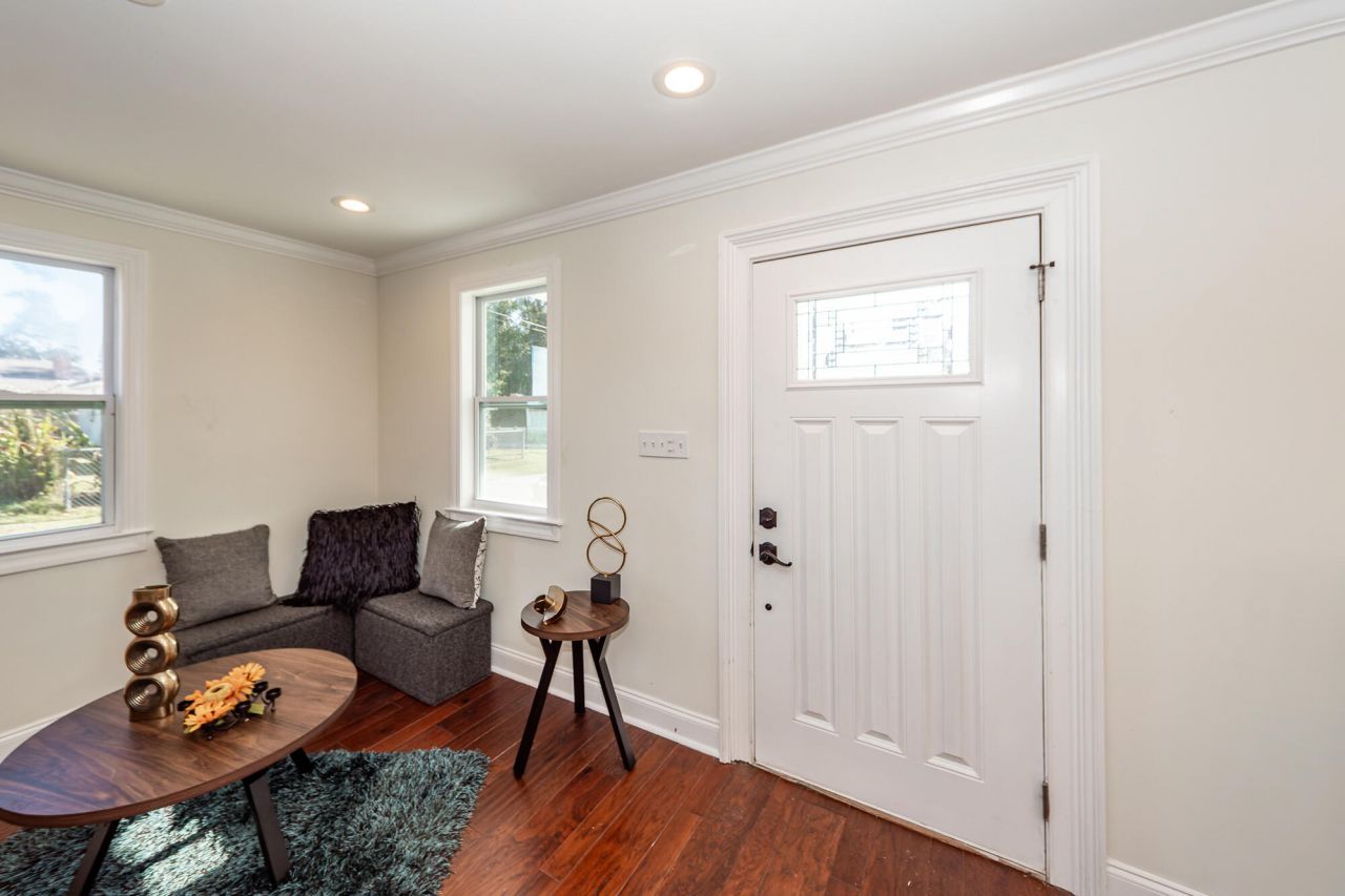 822 5th Avenue Photo 6