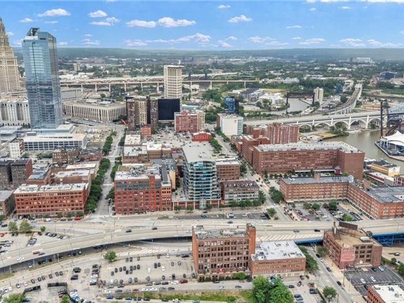 1133 W 9th Street, Unit 412, Cleveland, OH 44113 Photo 34