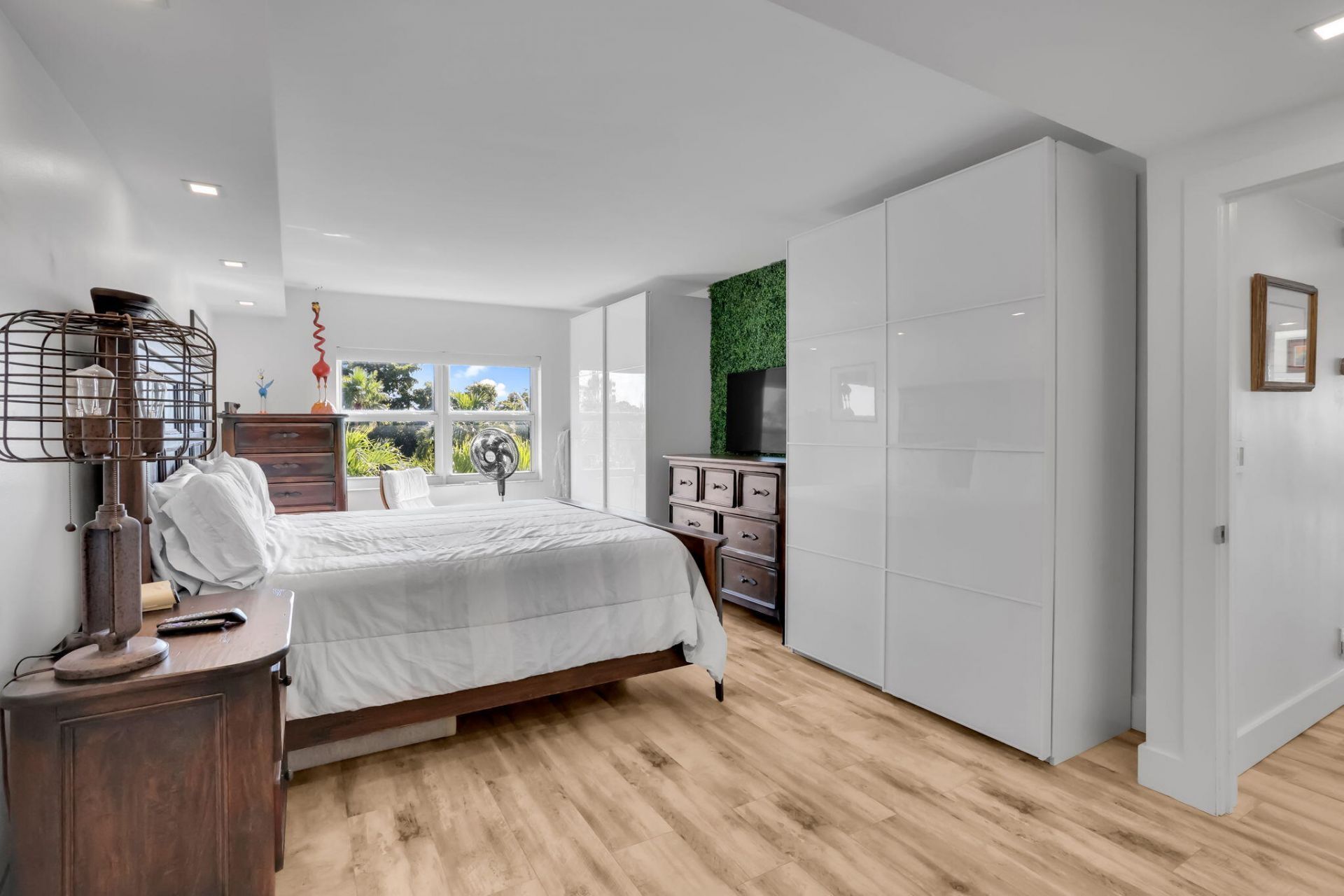 1839 Middle River Drive, Unit 303, Fort Lauderdale, FL 33305 Photo