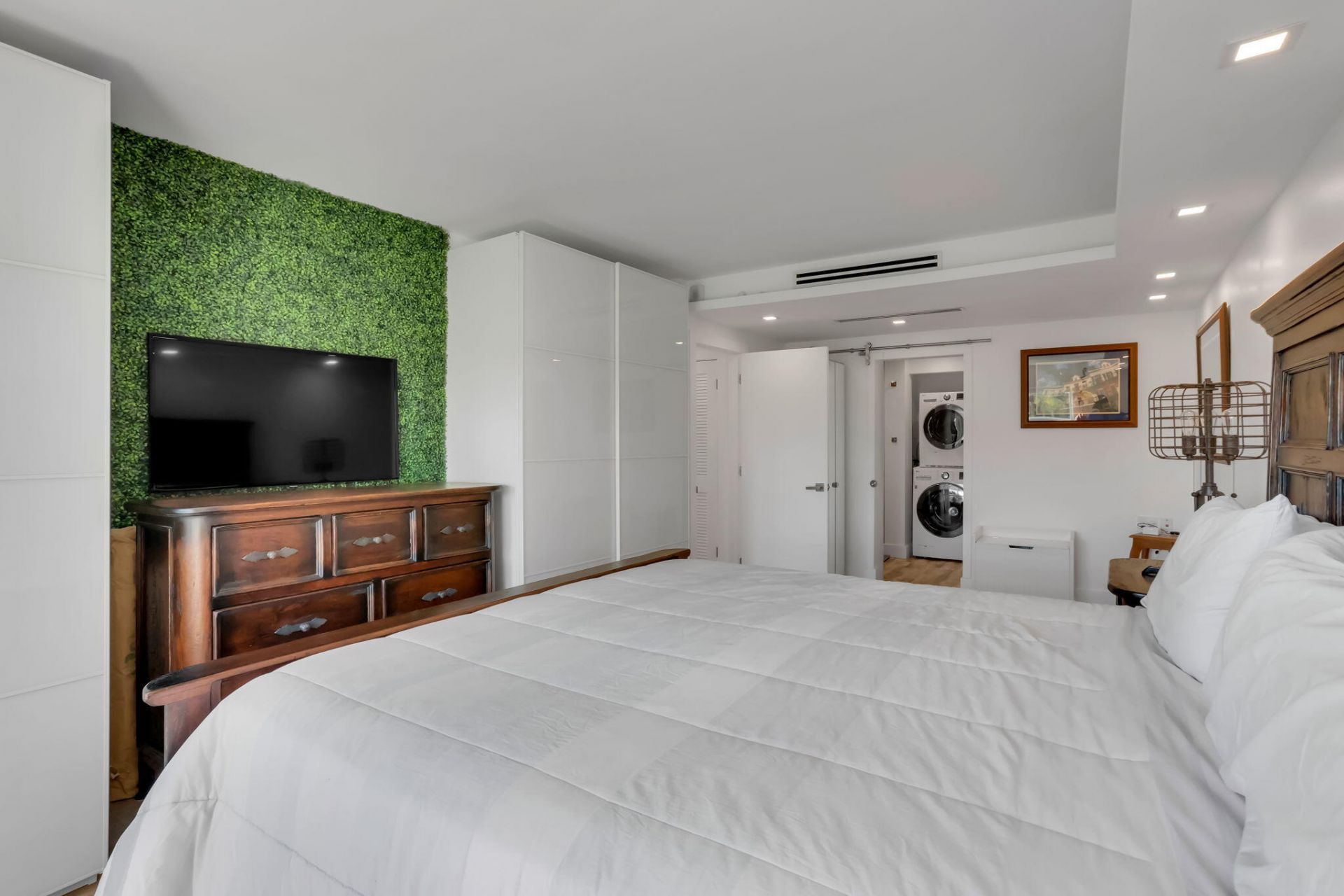 1839 Middle River Drive, Unit 303, Fort Lauderdale, FL 33305 Photo