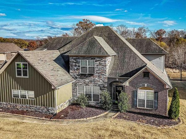 2405 Rothmore Drive, Huntsville, AL 35803