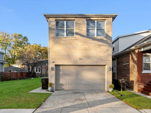 352 E 77th Street, Chicago, IL 60619