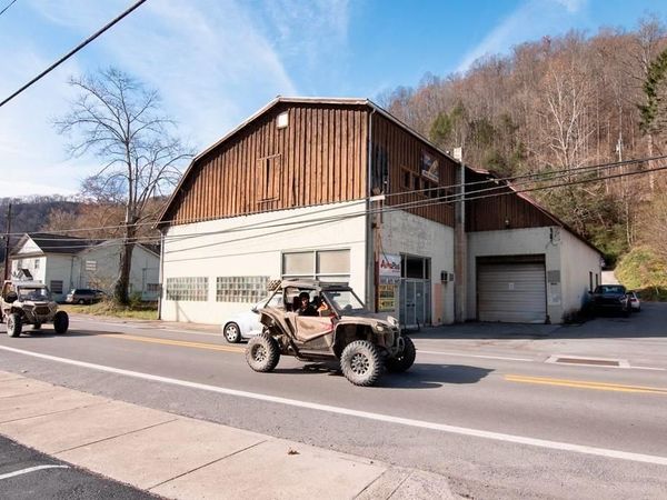 1002 Guyandotte, MULLENS, WV 25882