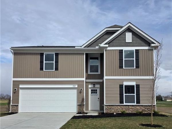 2927 Huntington Drive, Troy, OH 45373